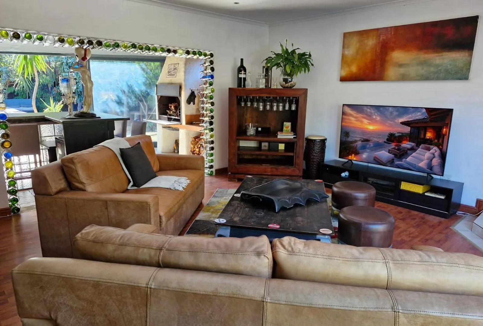 Spacious Home In Cape Towns Blouberg Area