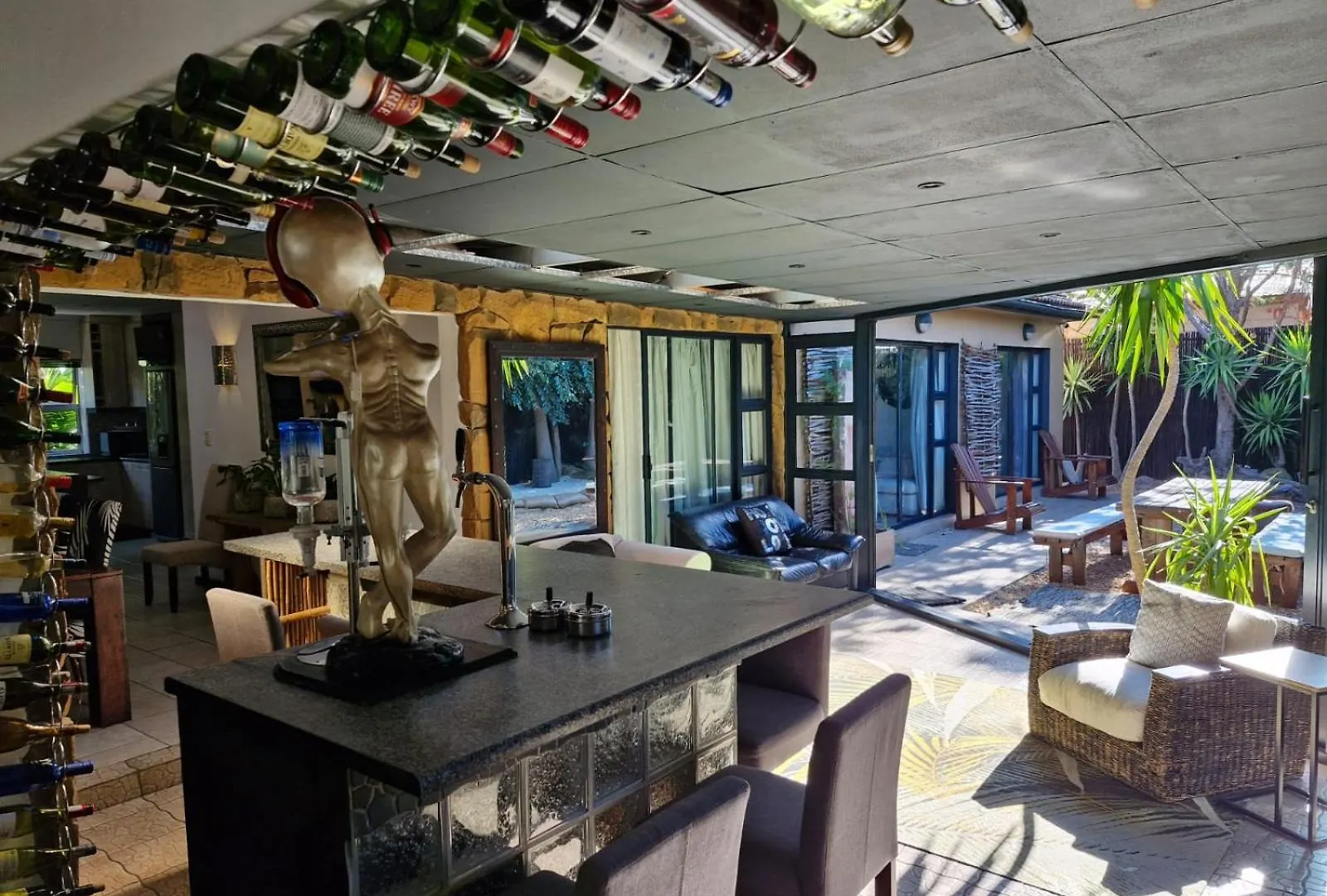 Spacious Home In Cape Towns Blouberg Area