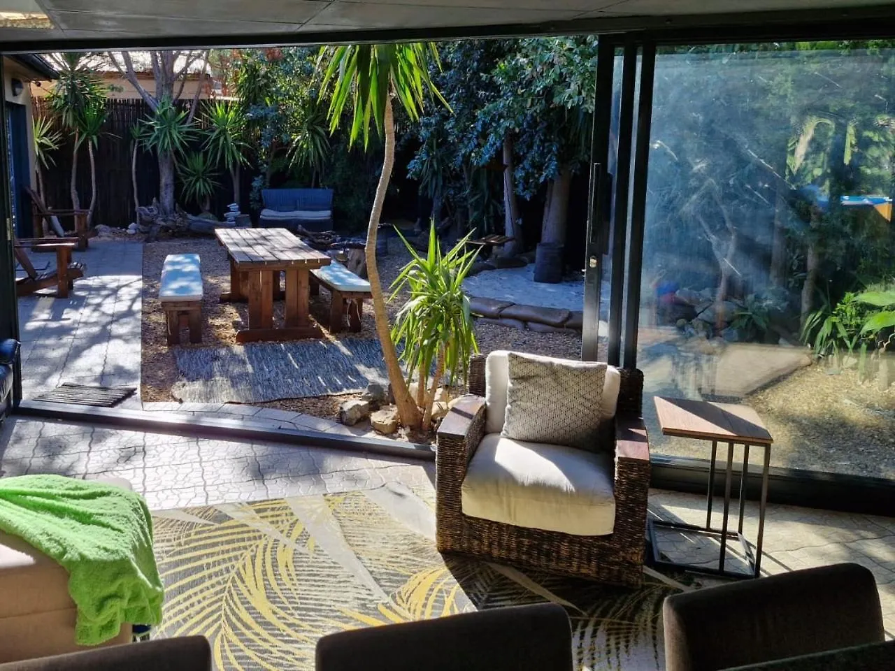 Spacious Home In Cape Towns Blouberg Area 0*,