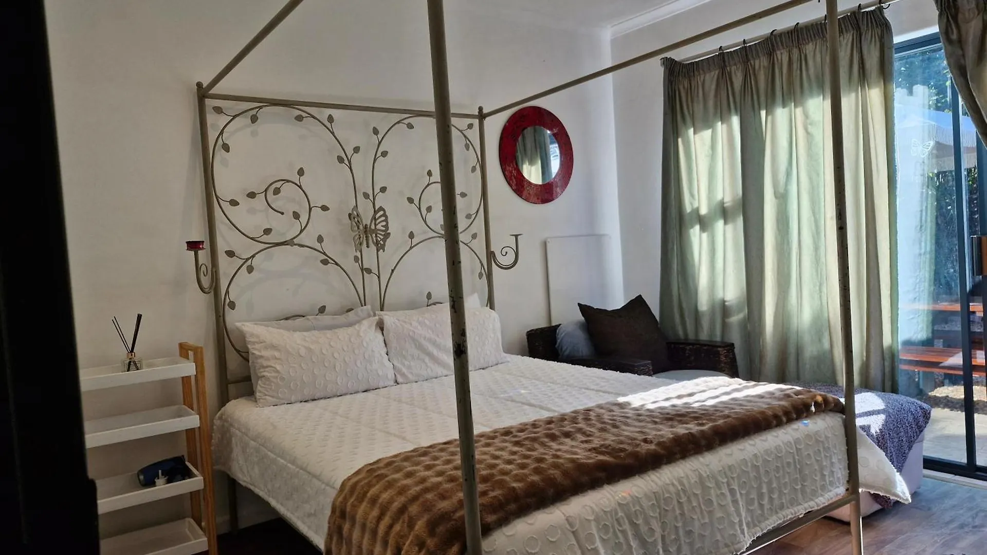 Spacious Home In Cape Towns Blouberg Area 0*,  Νότια Αφρική